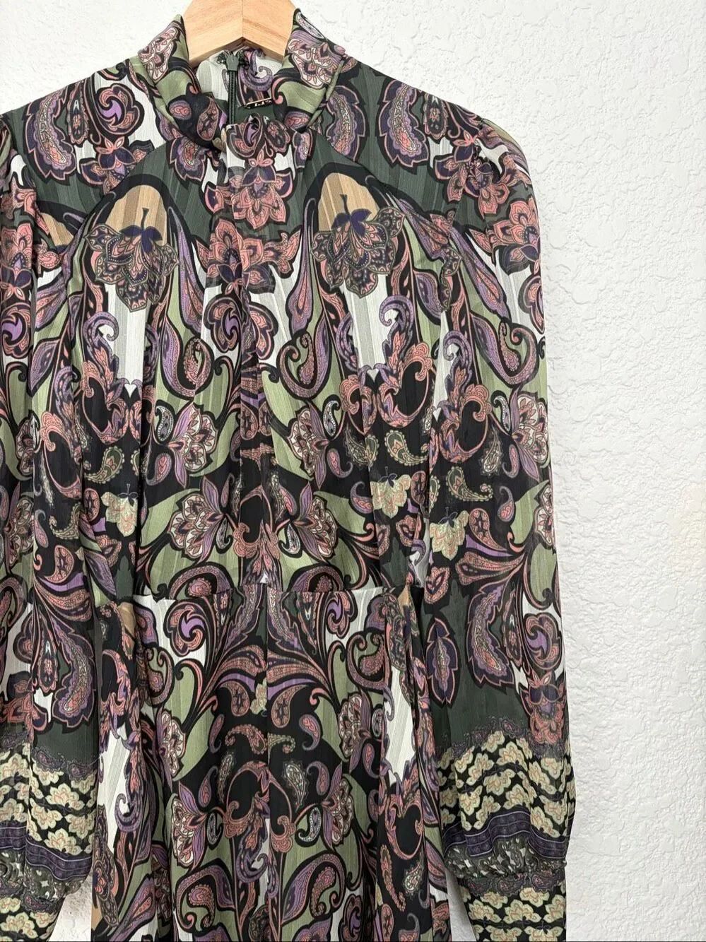 Elie Tahari The Raquel Tie-Neck Paisley-Print Midi Dress Green Multi Size 6 - Picture 6 of 12